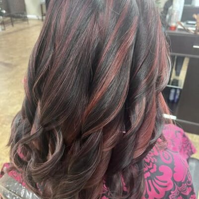 Tu Tu's Beauty Salon